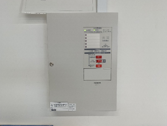 取替後の自動火災報知設備受信機（パナソニック製P型2級受信機）
